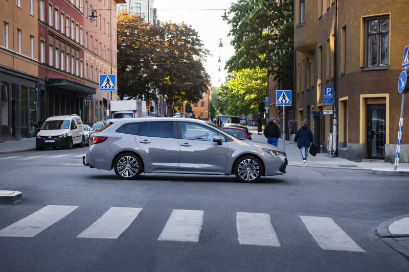 TOYOTA lanserar KINTO – ny mobilitetstjänst i Sverige