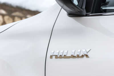 Toyota Hilux-1